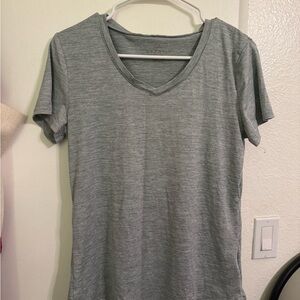Danskin Heather Gray V-Neck Short Sleeve Tee